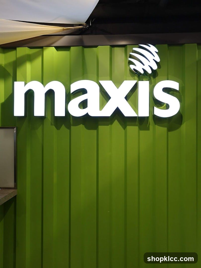 Maxis Logo