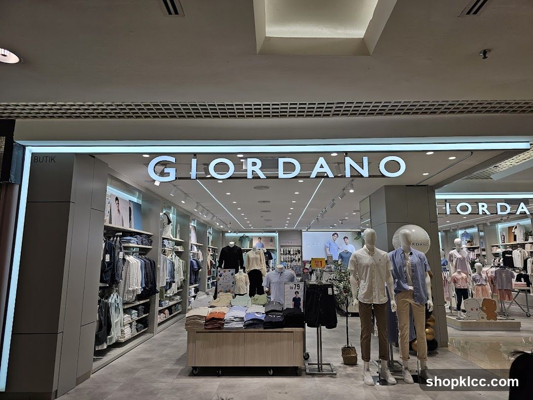 Giordano Storefront