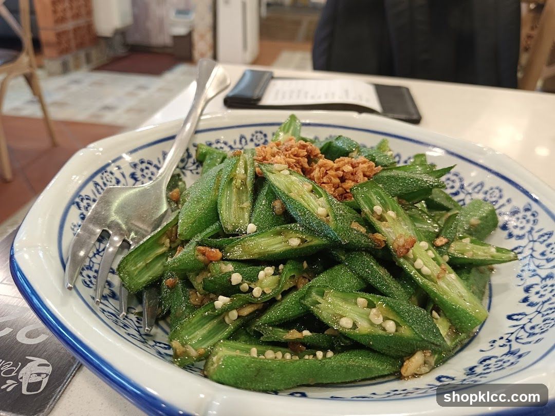 Okra with Garlic