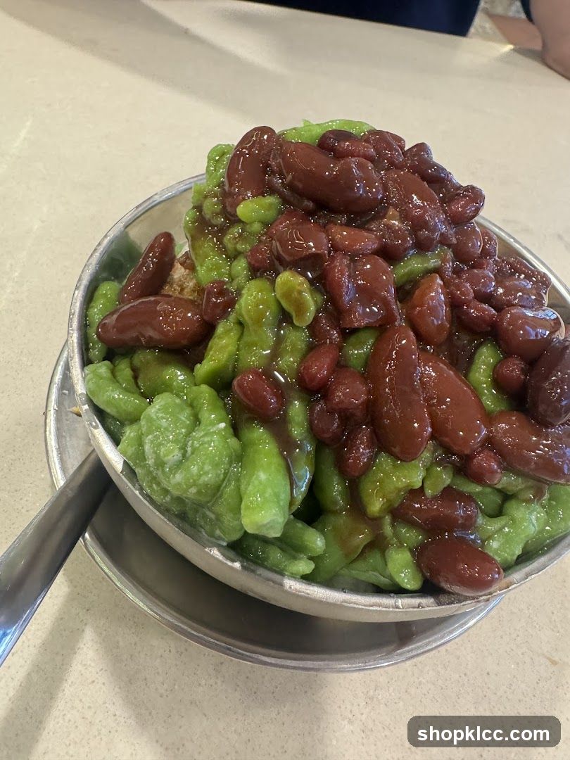 Dessert with Red Beans and Green Noodles