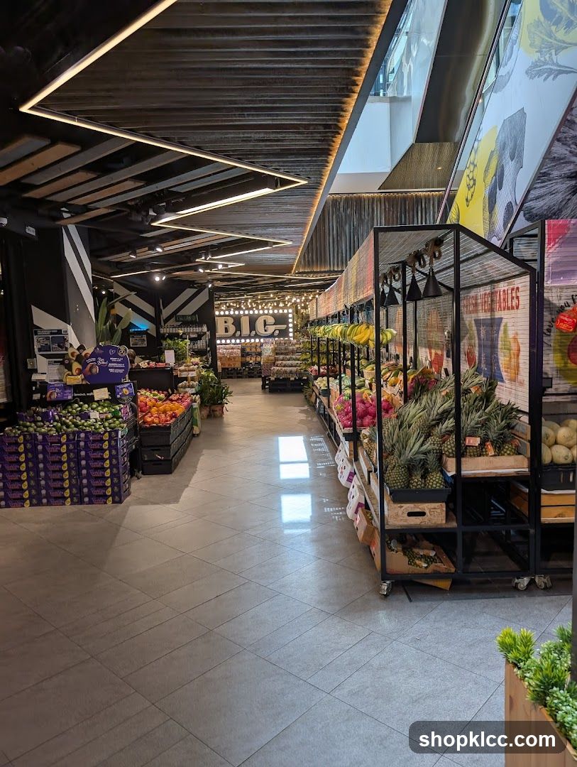 Supermarket Produce Aisle