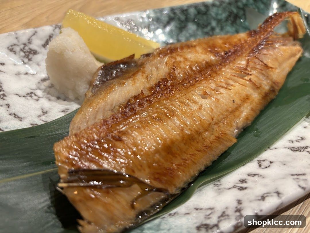 Grilled Fish with Grated Radish and Lemon