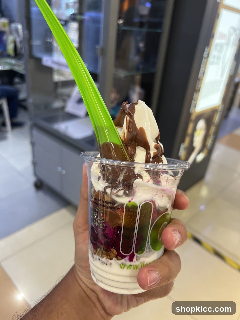 Frozen Yogurt with Toppings