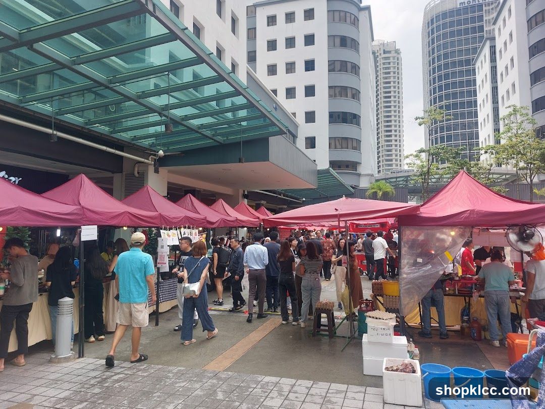 Outdoor Market Stalls