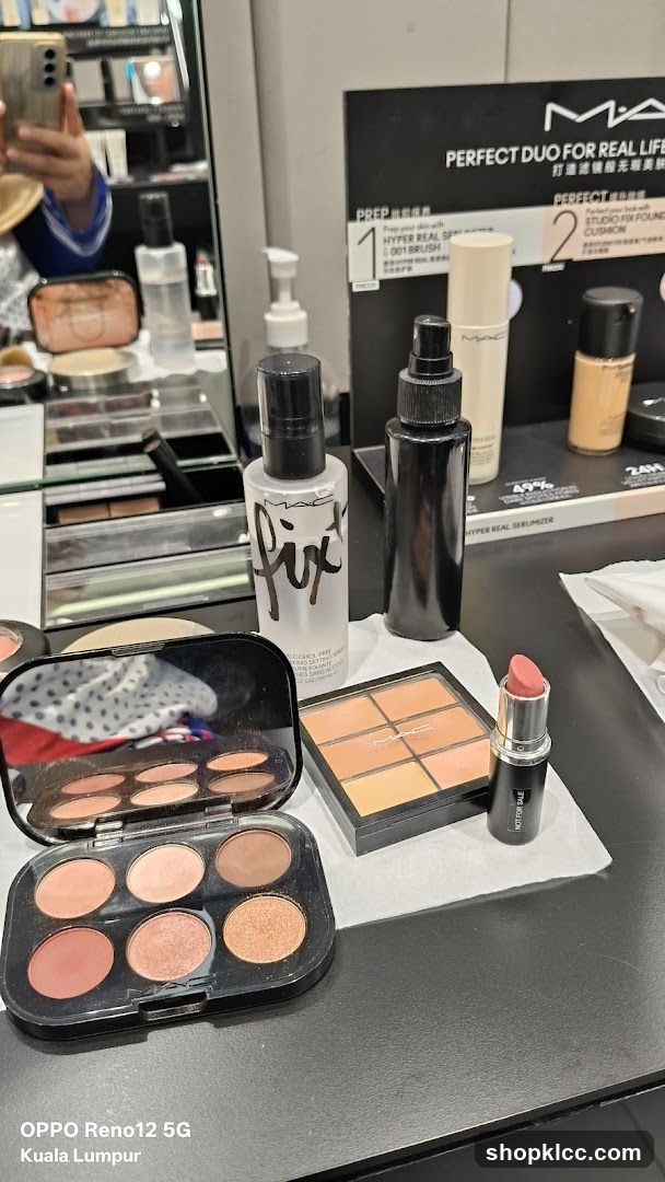 MAC Cosmetics Display