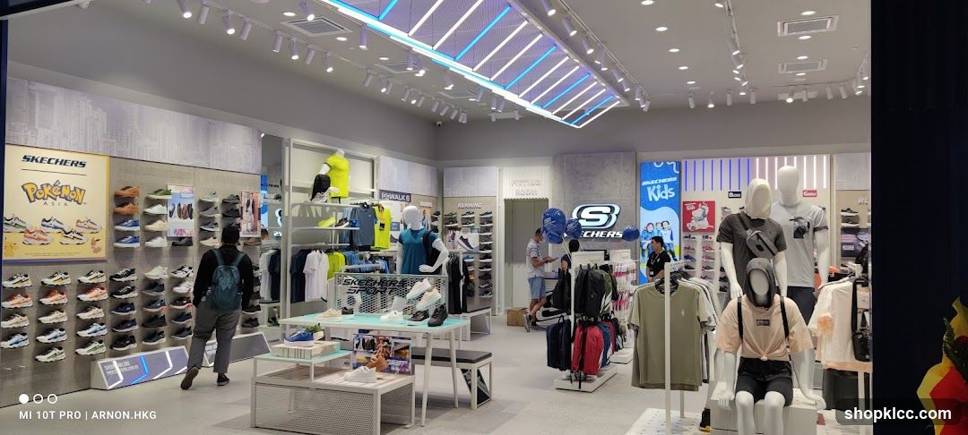 Skechers Store Interior