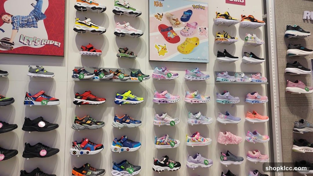 Children's Shoes Display