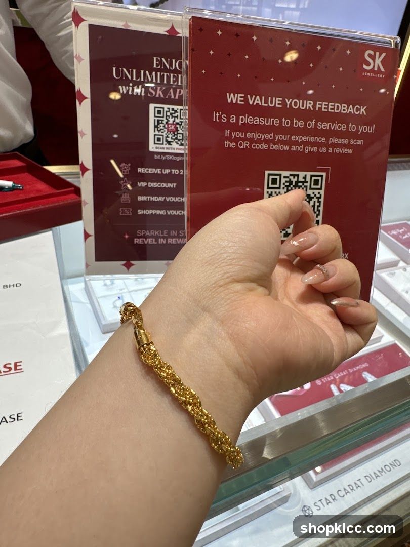 Jewelry Store Display