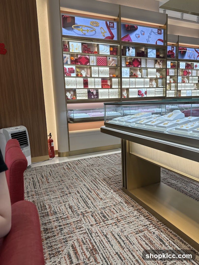 Jewelry Store Display