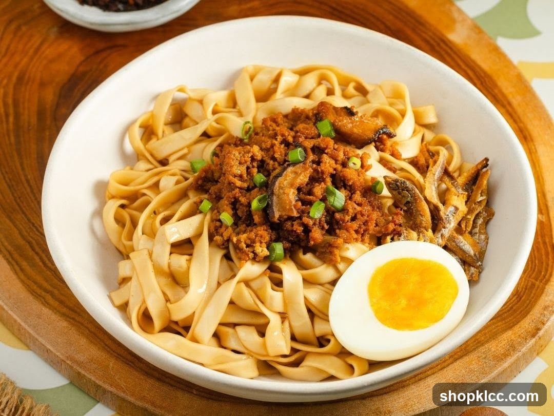 Noodles with Toppings
