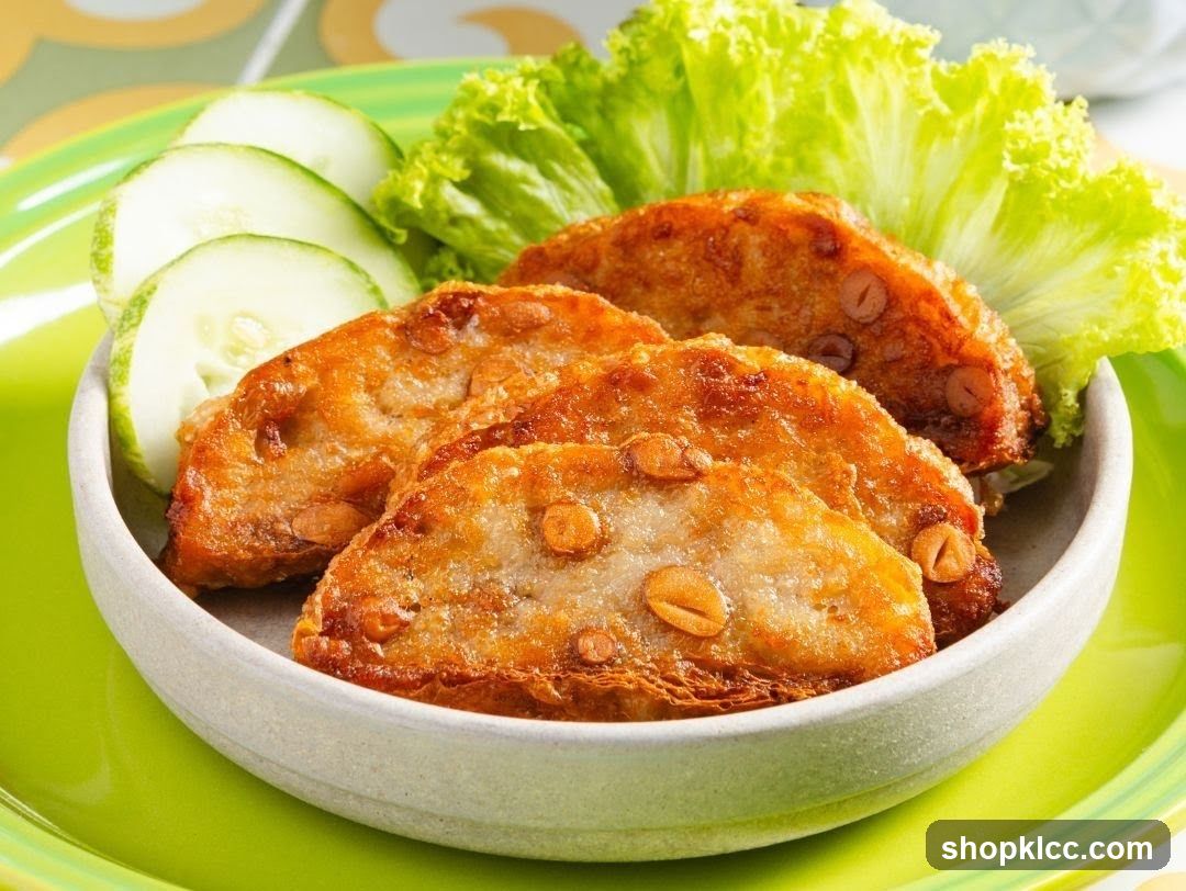 Fried Dumplings with Cucumber and Lettuce