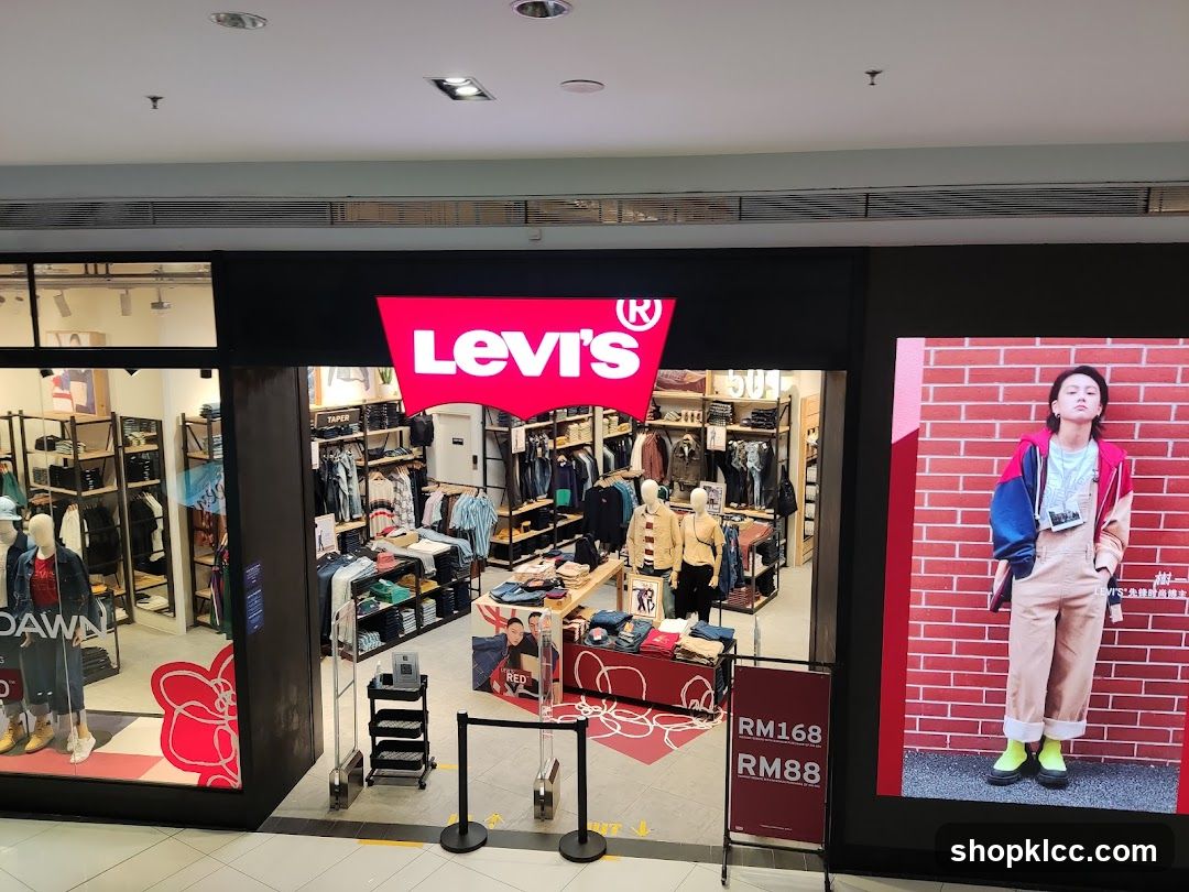 Levi's Storefront