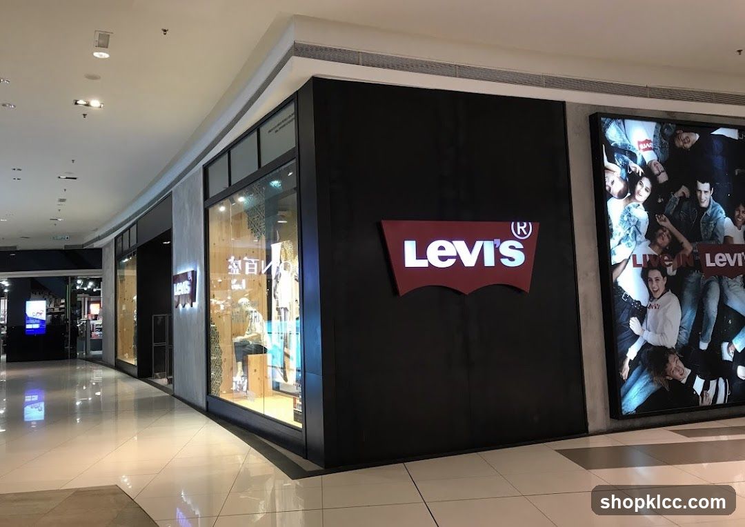Levi's Storefront