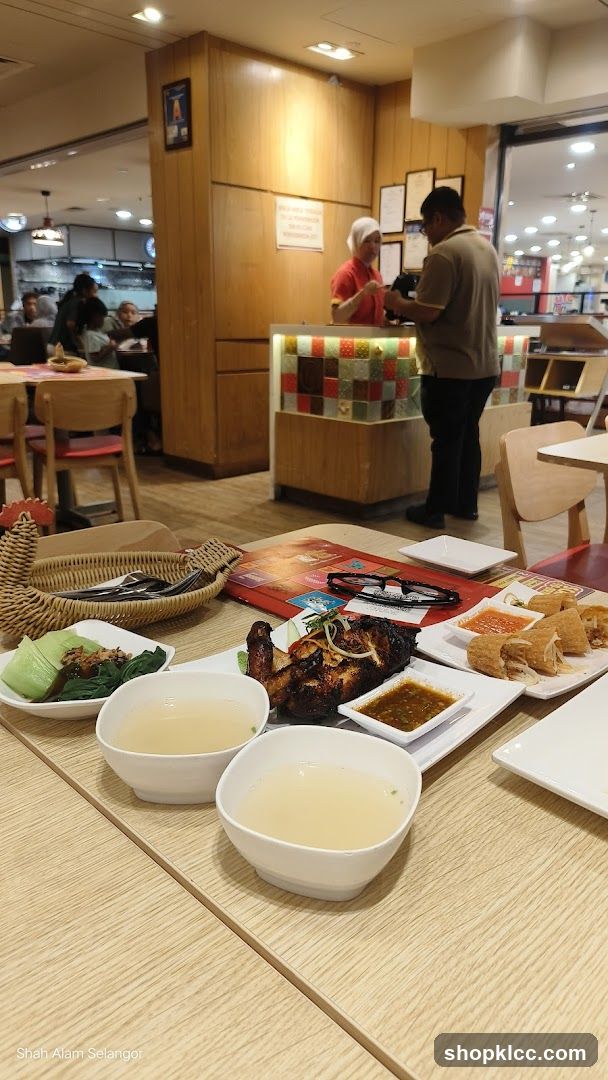 Restaurant Dining