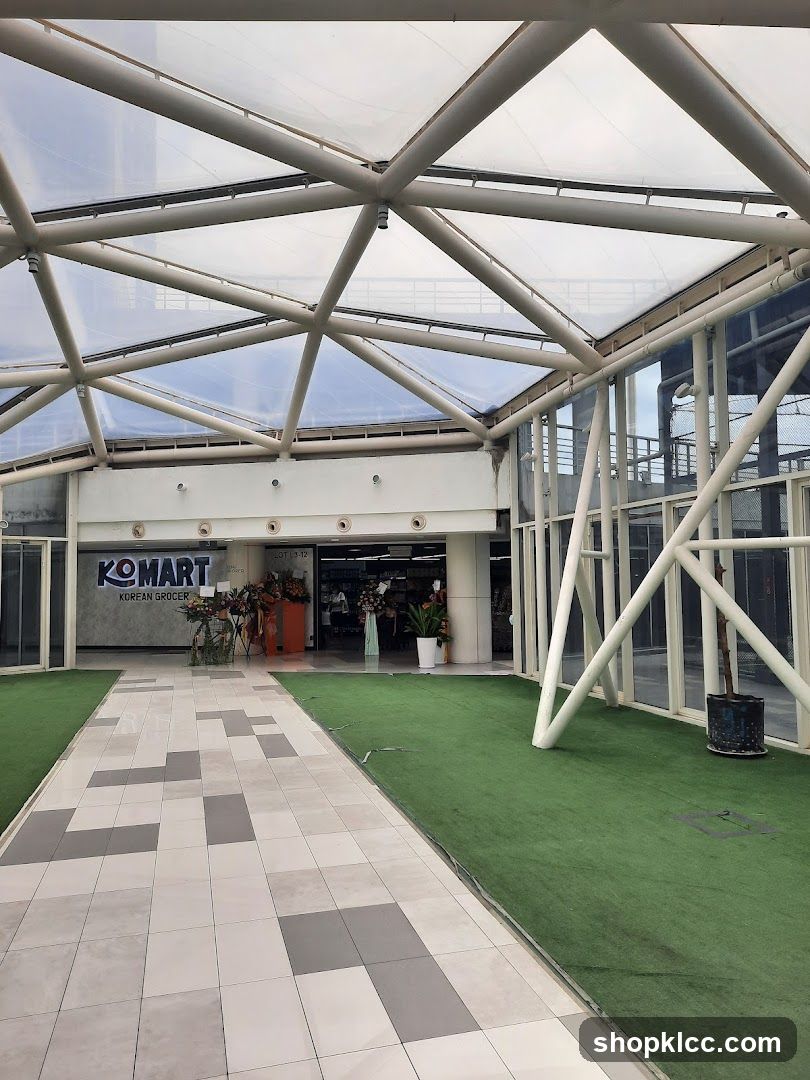 Komart Korean Grocer