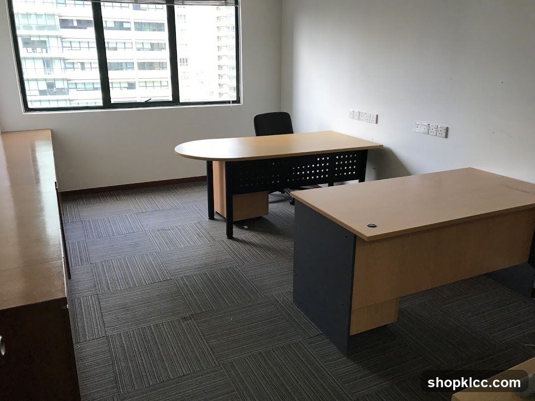 Office Space with Desks