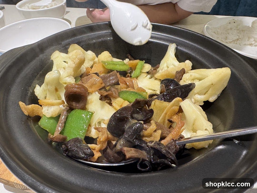 Stir-fried Vegetables and Mushrooms