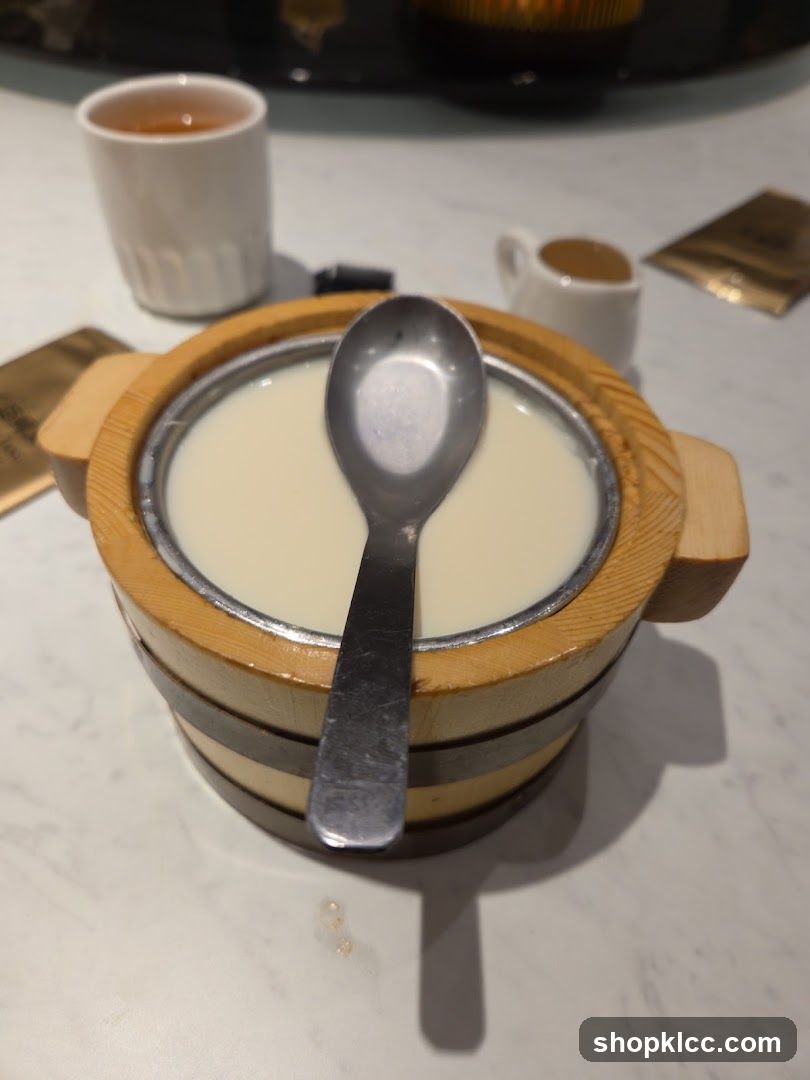 Dessert with Tea