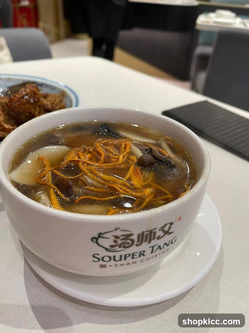Soup with Cordyceps and Mushrooms