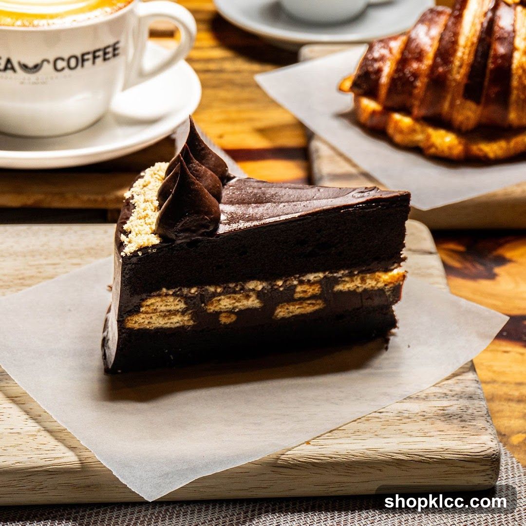 Chocolate cake and coffee