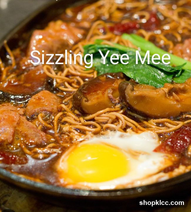 Sizzling Yee Mee