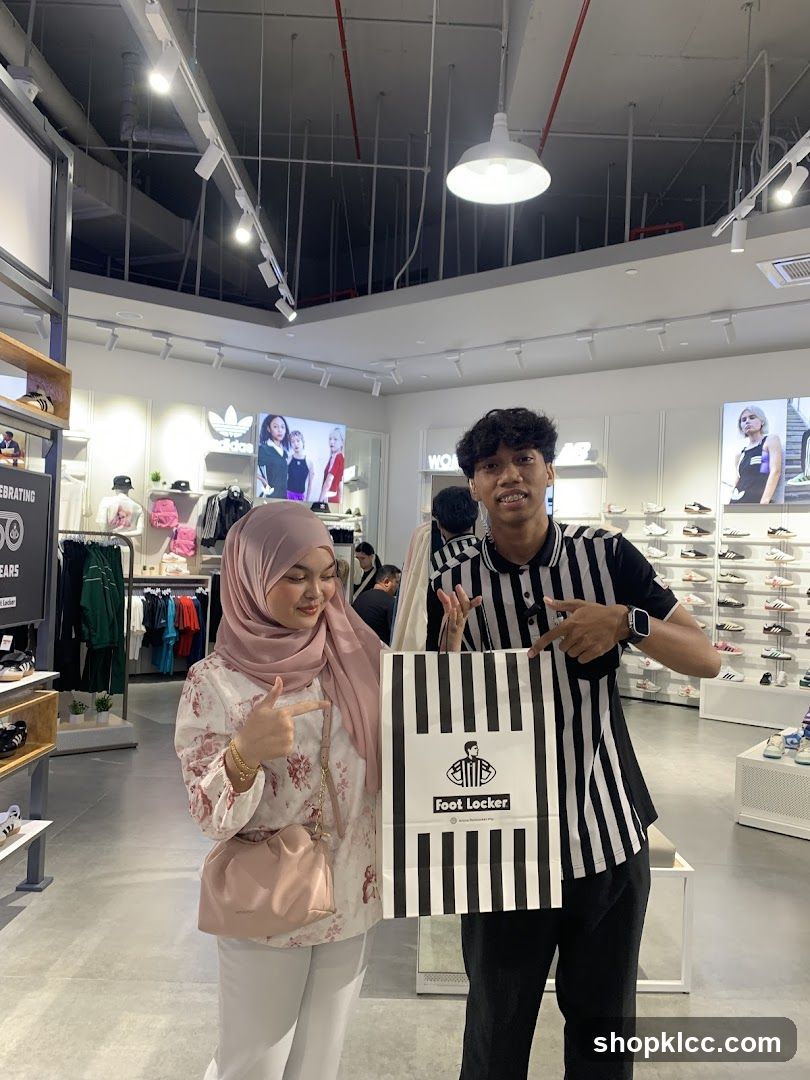Foot Locker Shopping Bag
