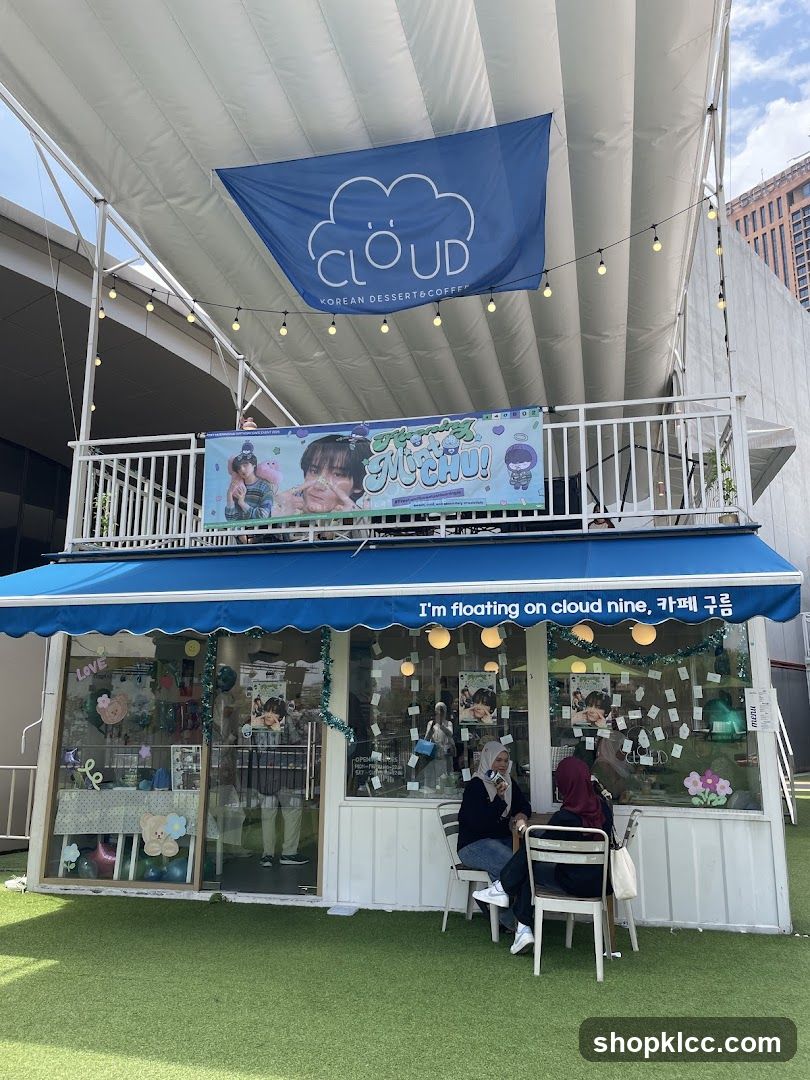 Cloud Korean Dessert & Coffee Shop Front