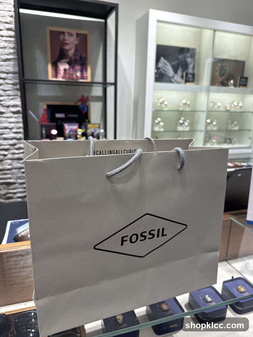 Fossil Shopping Bag