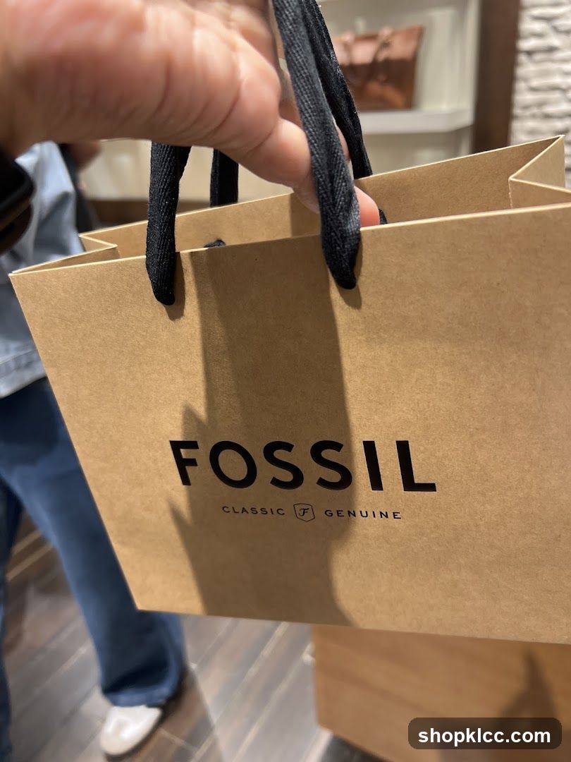 Fossil Shopping Bag