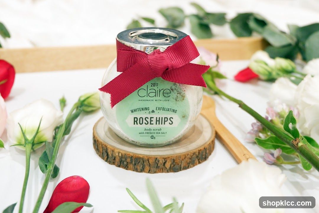 Claire Rose Hips Body Scrub
