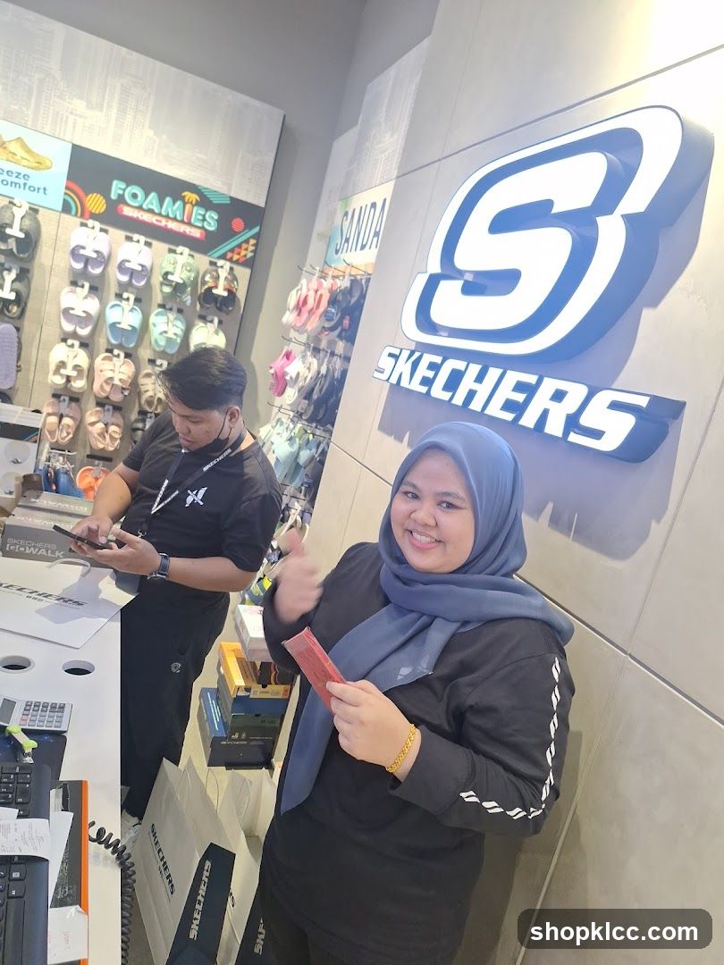 Skechers