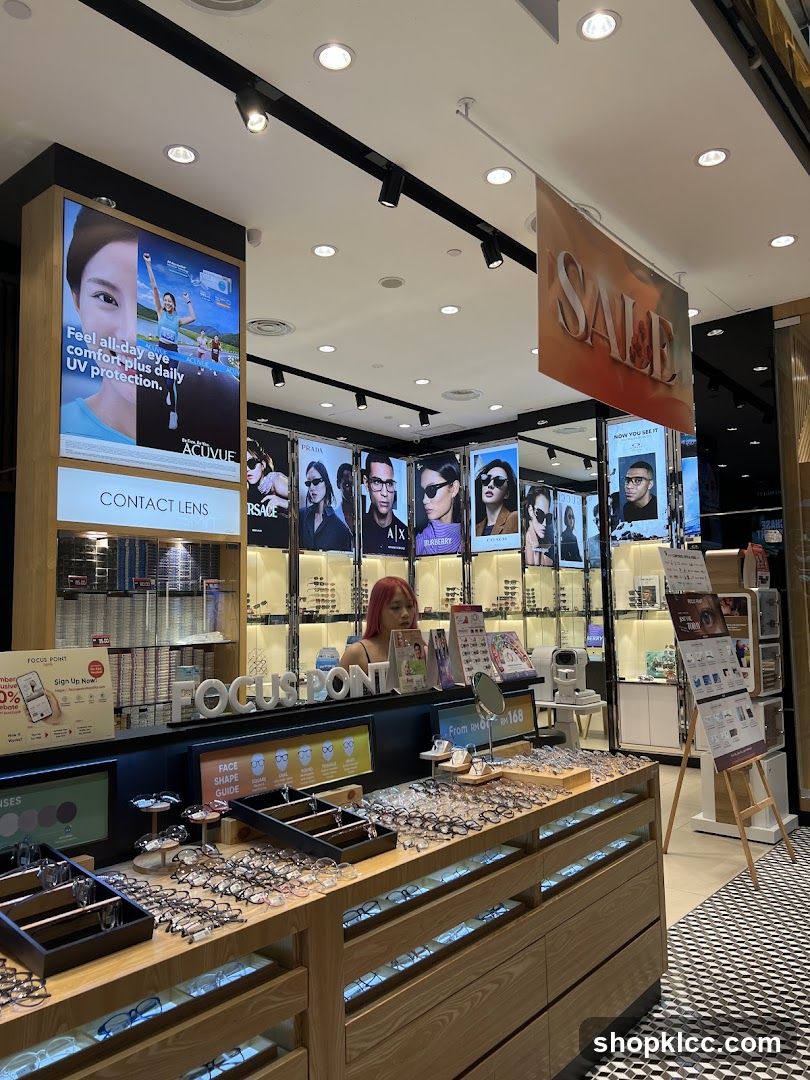 Eyewear Store Display