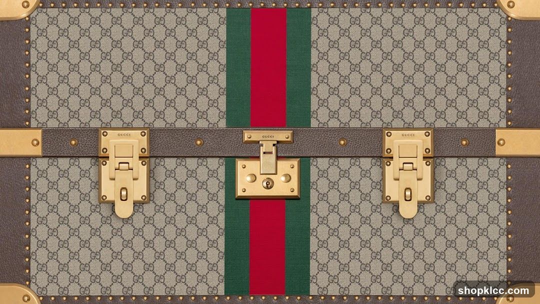 Gucci Trunk