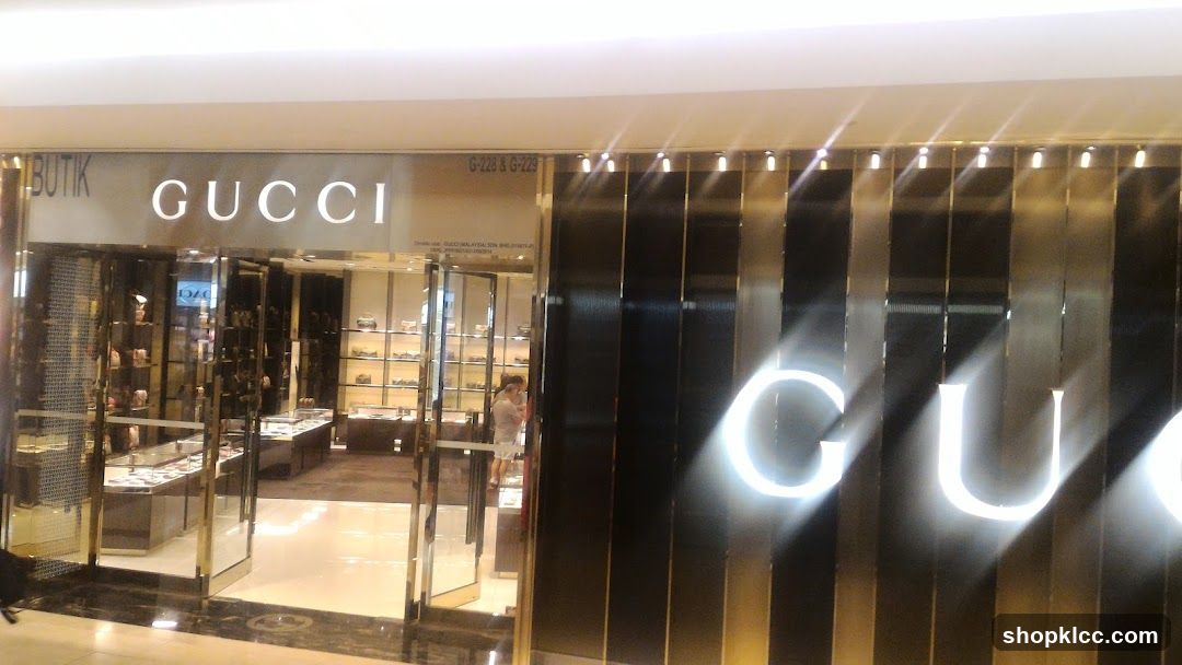 Gucci Storefront