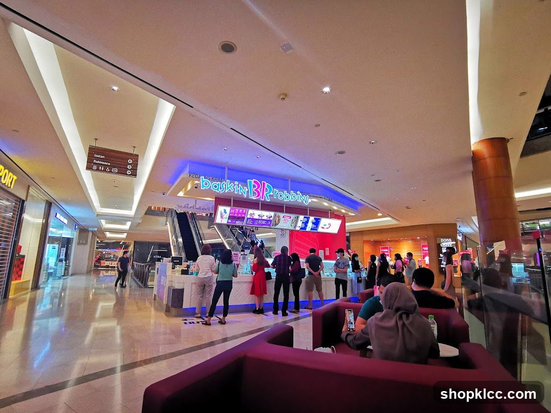 Baskin Robbins Storefront