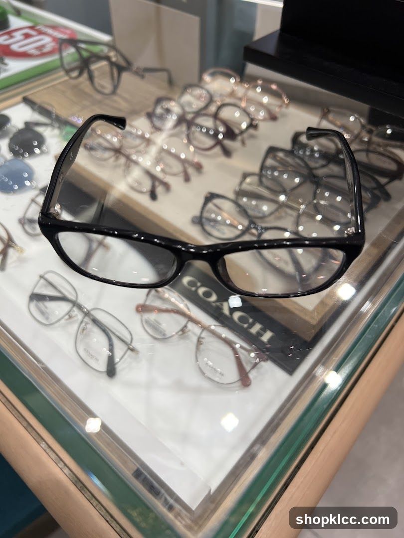 Eyeglasses Display