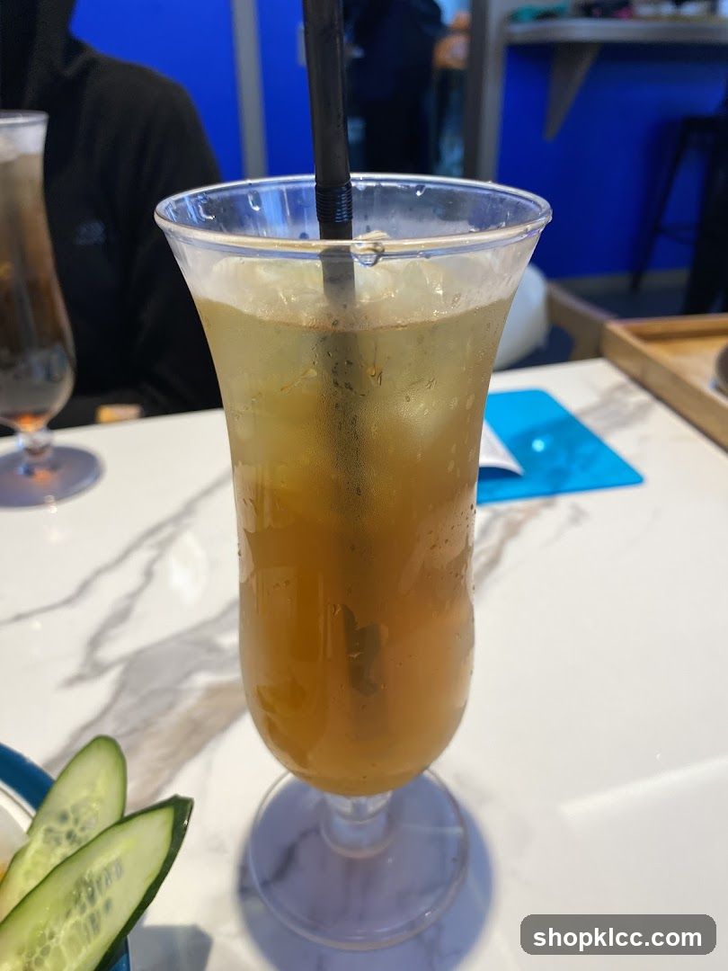 Iced Tea with Cucumber Slices
