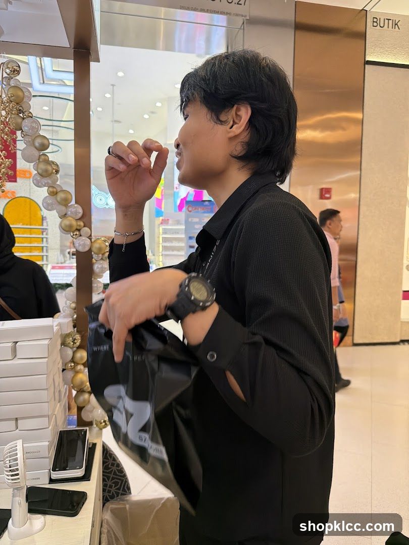 Man holding a shopping bag