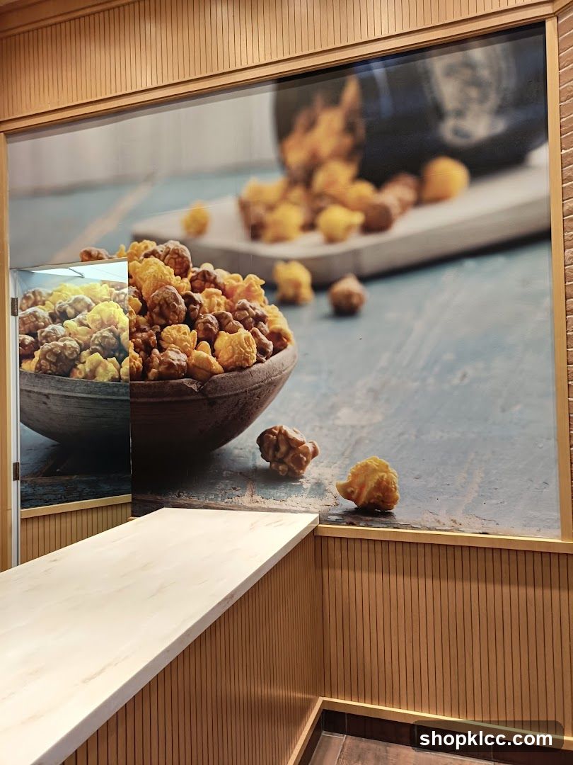 Popcorn Display