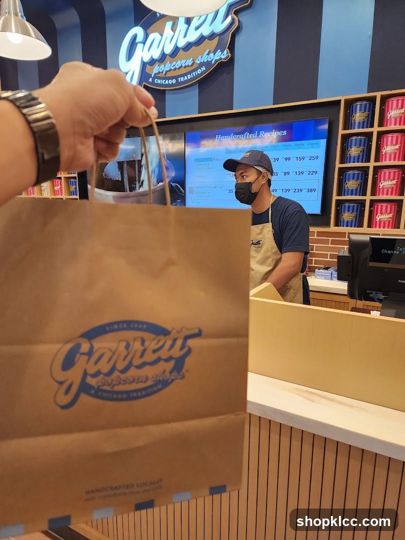 Garrett Popcorn Shops Interior