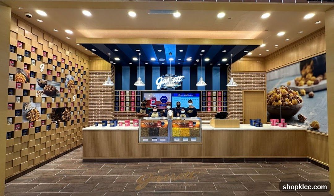 Garrett Popcorn Shop Interior