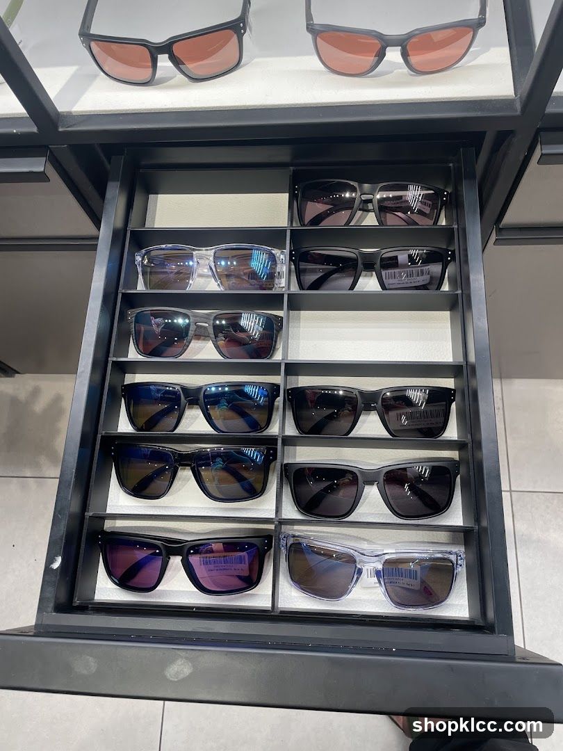 Eyewear Display