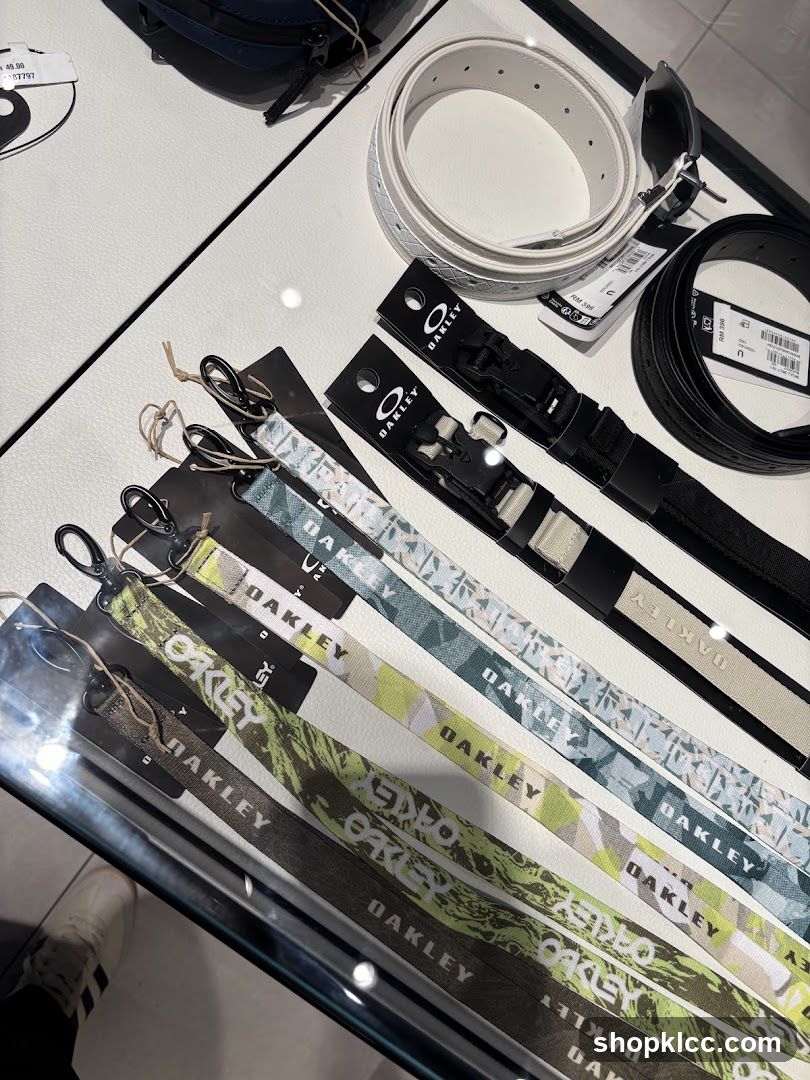 Oakley Accessories Display