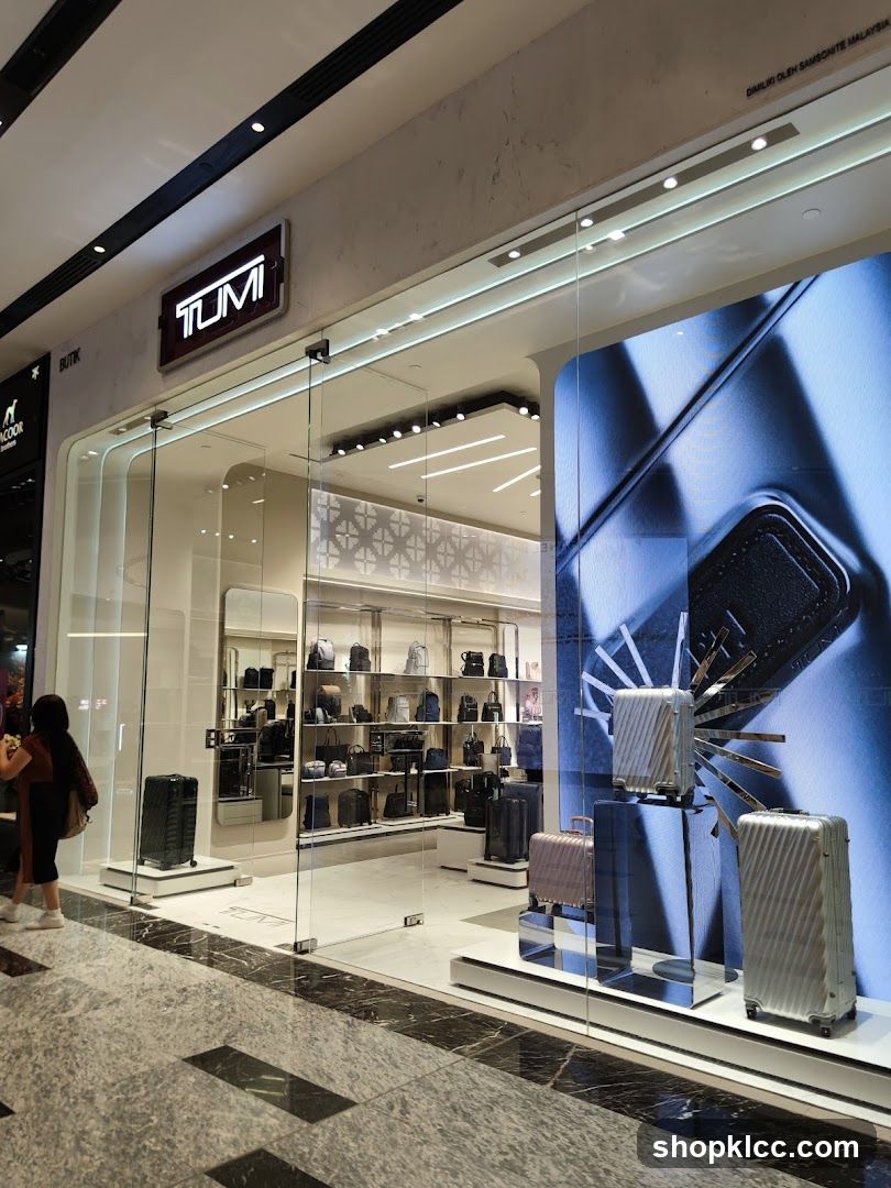 Tumi