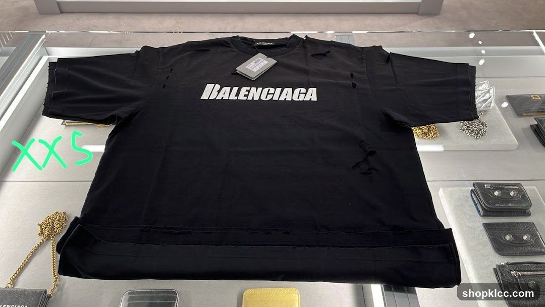 Balenciaga T-Shirt