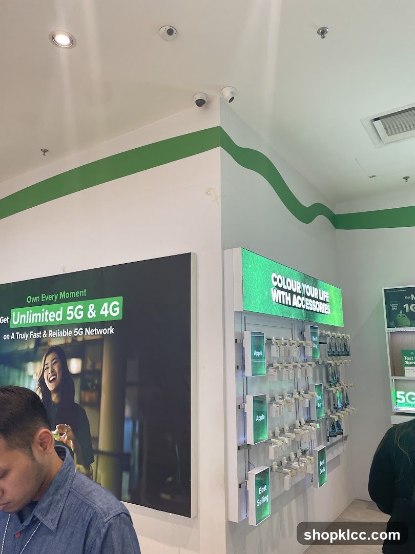 Mobile Accessories Display