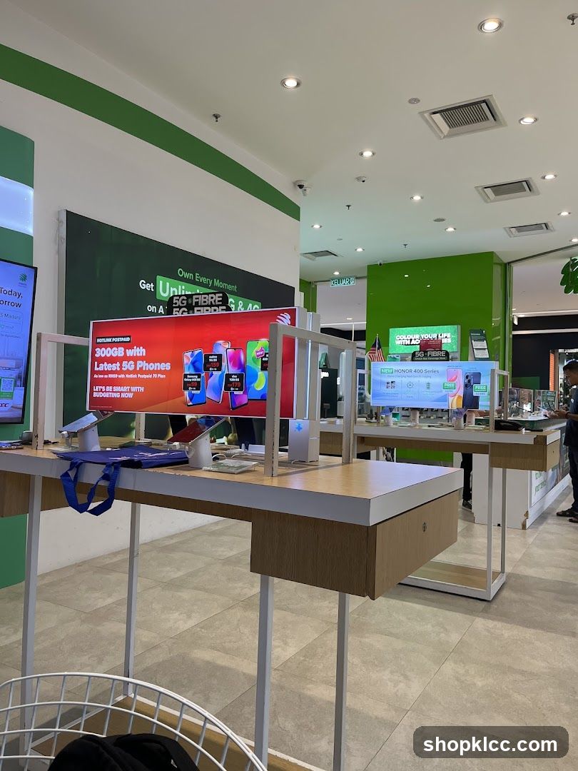 Mobile Phone Store Display