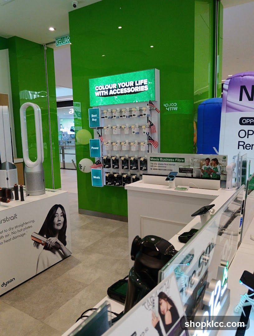 Electronics Store Display