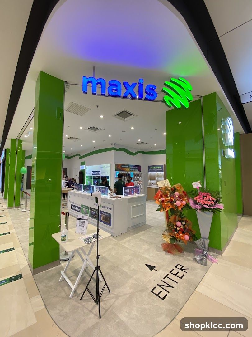 Maxis Storefront