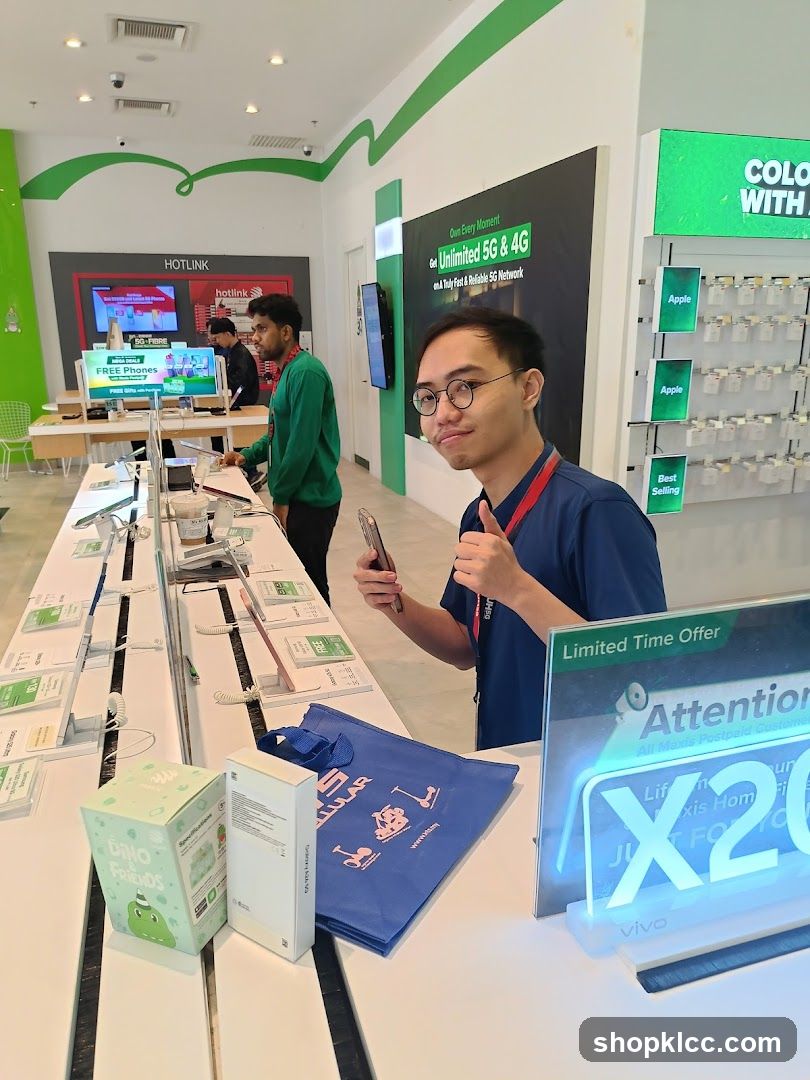 Mobile Phone Store Display